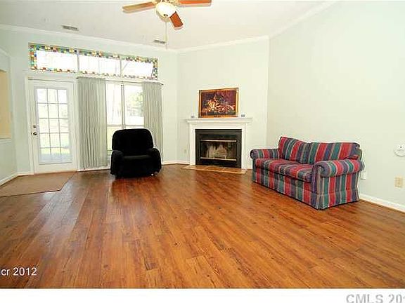 3rd image of 9838 Bella Marche Dr
