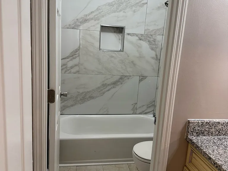 1008 Hopkins Xing — Photo 8