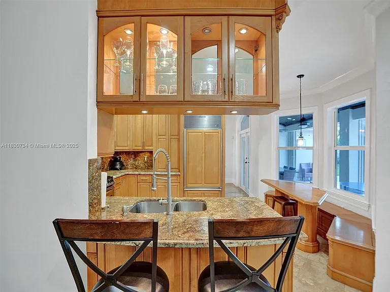 12401 SW 77th St — Photo 35