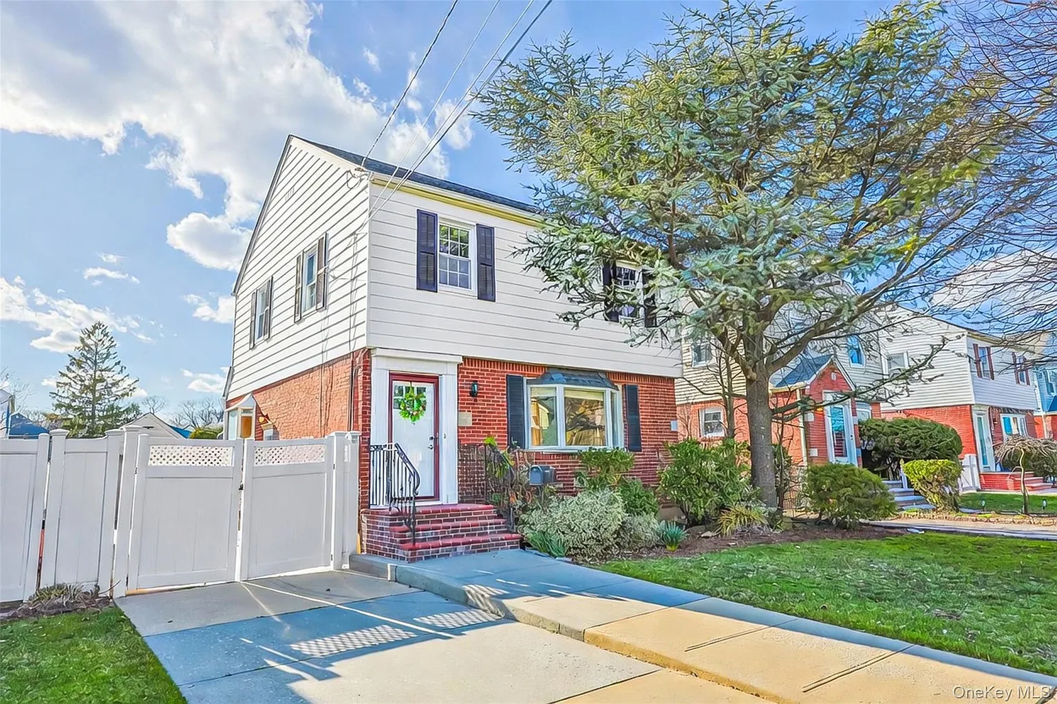 72 Spruce Street photo 1