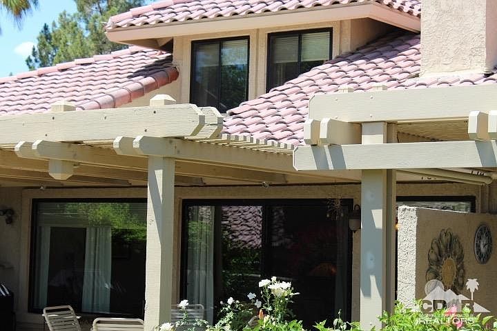 1st image of 41786 Woodhaven Dr W