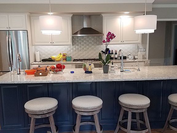 3rd image of 44 Wren Field Ln