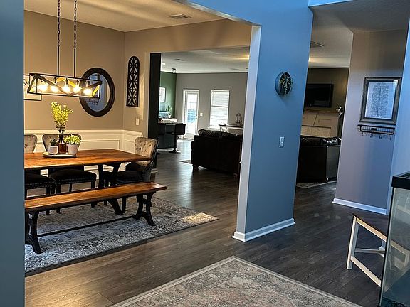 3rd image of 272 Whippoorwill Way