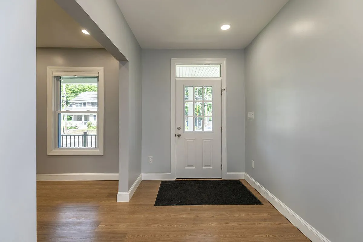 Studio, 1.0 bath, 873 sqft, $2,000 — Photo 4