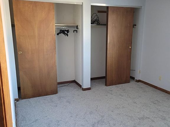 4th image of 1615 Gelhot Dr APT 37