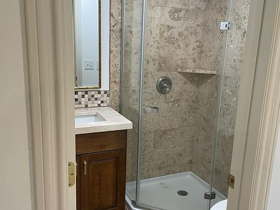 2nd image of 345 W Johnson Ave #4