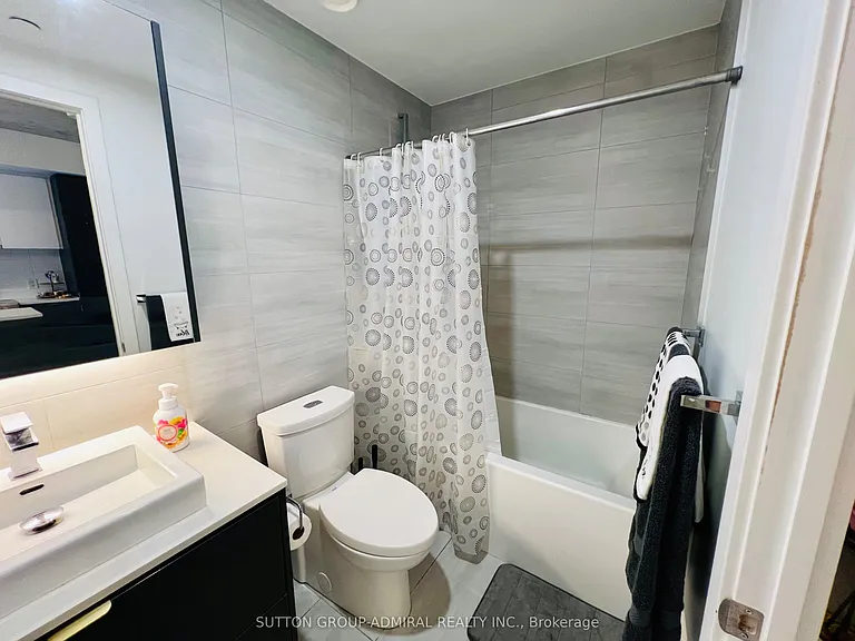 7 Smith Cres #323 — Photo 10