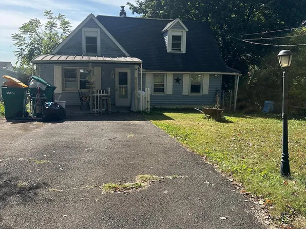 1516 Fairview Ave, Langhorne, PA 19047