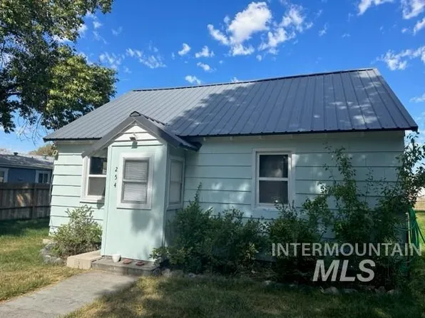 254 W Cleveland Ave, Glenns Ferry, ID 83623
