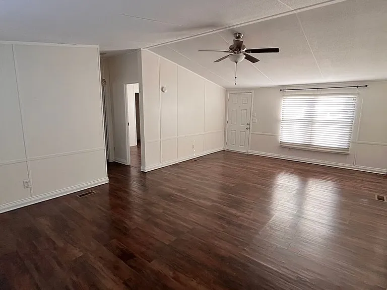 5981 Old State Rd — Photo 1