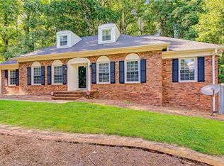 403 E Steeple Chase Rd, Pleasant Garden, NC 27313
