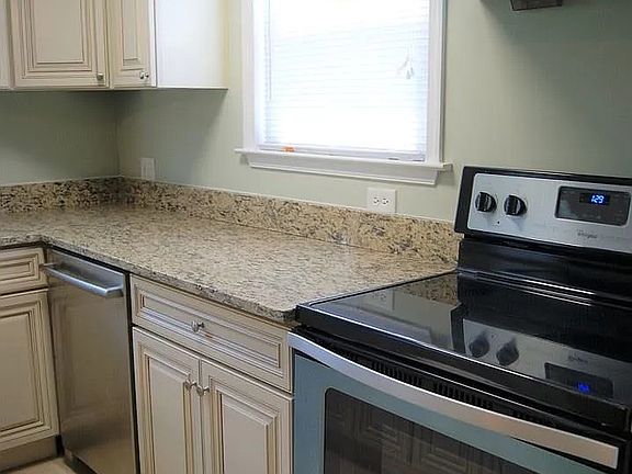 2nd image of 3401 Gaither Rd