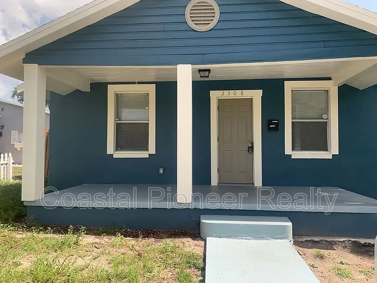 2308 E 15th Ave — Photo 15