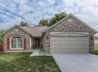 4698 Aquaduct Dr, Greenwood, IN