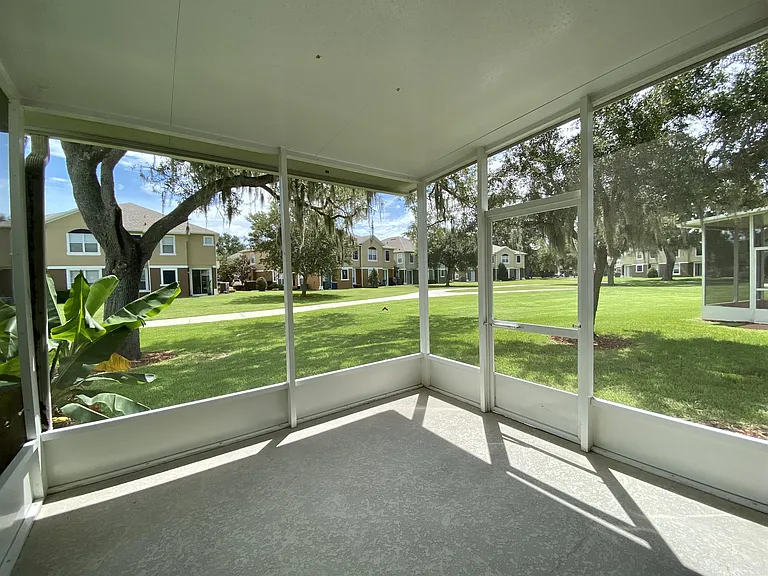 1343 Broken Oak Dr #B — Photo 16