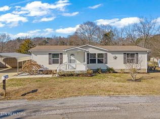 620 Hitchcock Ave, Etowah, TN 37331