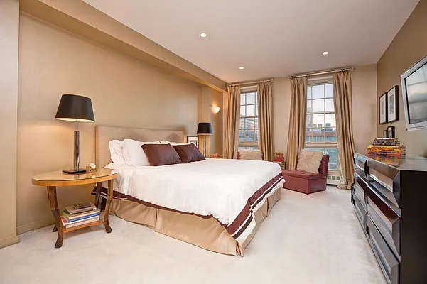 Rented by Corcoran | media 48