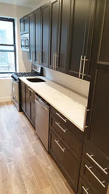 Rented by Julianna Realty Corp | media 24