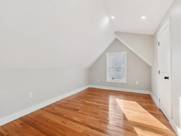 77 Reed Ave #2 — Photo 12