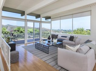 1338 Chautauqua Blvd, Pacific Palisades, CA 90272
