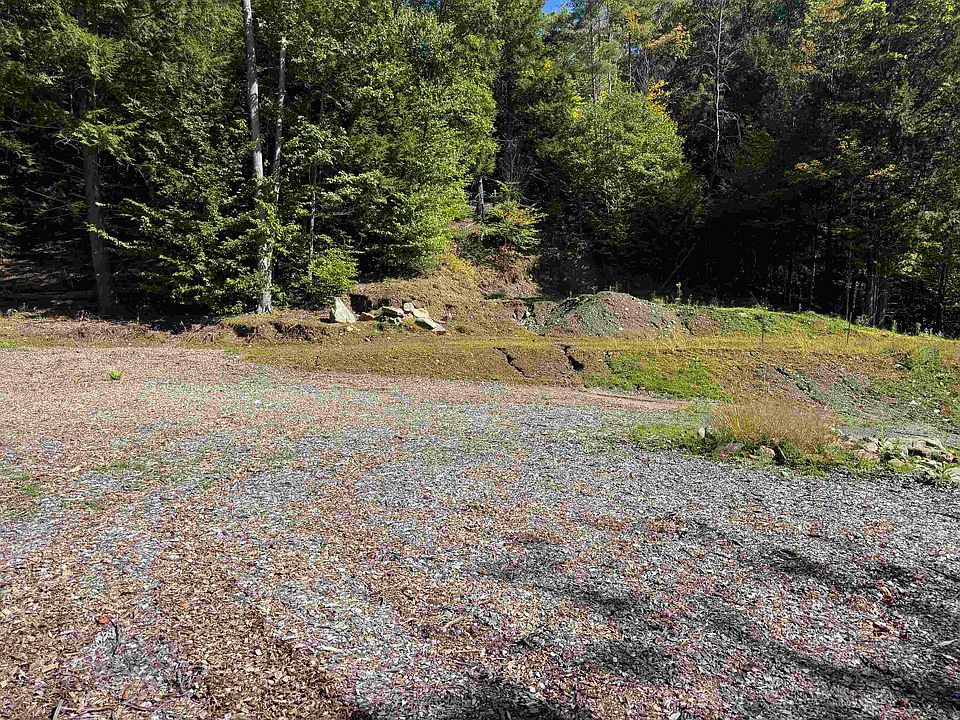 1st image of 440 Town House Road