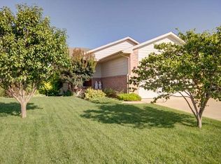 2408 E Spring Hill Dr, Goddard, KS 67052