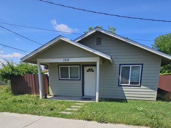 1310 East St