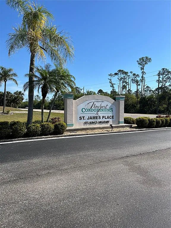 2 bed, 2.0 bath, 1228 sqft, $1,700 — Photo 3