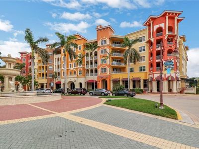 451 Bayfront Pl APT 5301, Naples, FL, 34102