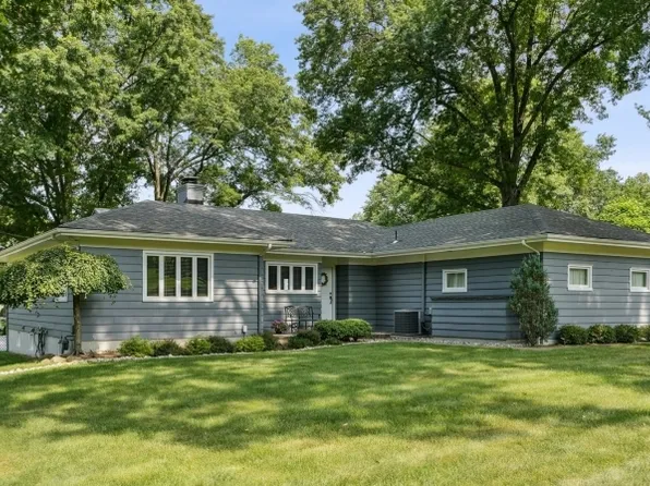 37 Oakland Ter, Fairfield Twp., NJ 07004