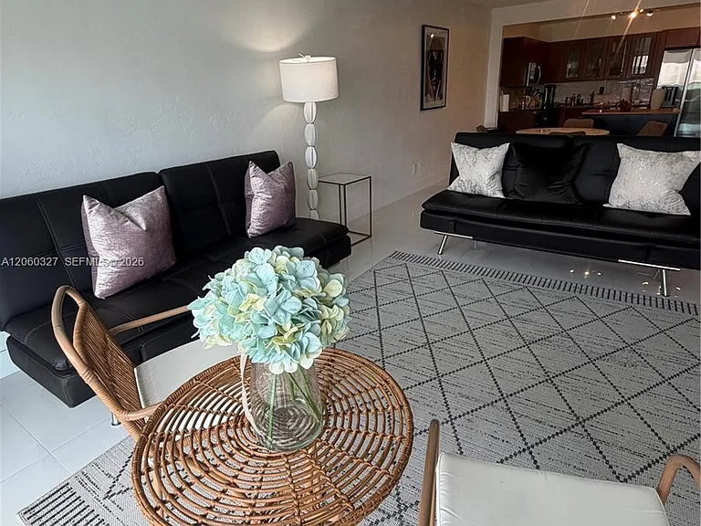19390 Collins Ave #1007 — Photo 5
