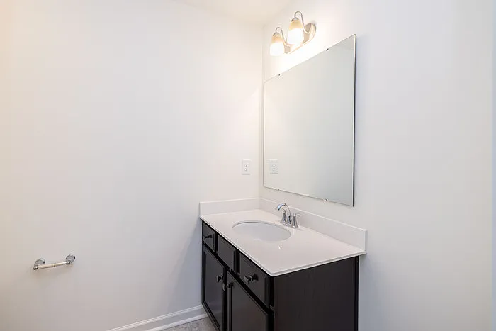 105 Luna Ln — Photo 23