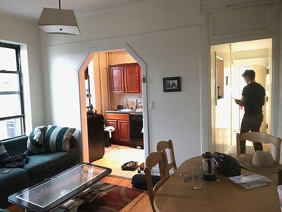4th image of 1061 Bergen St APT 10
