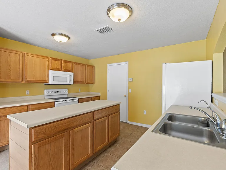 3609 Fyfield Ct — Photo 35
