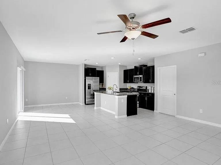 3160 Oyster Cove St — Photo 10