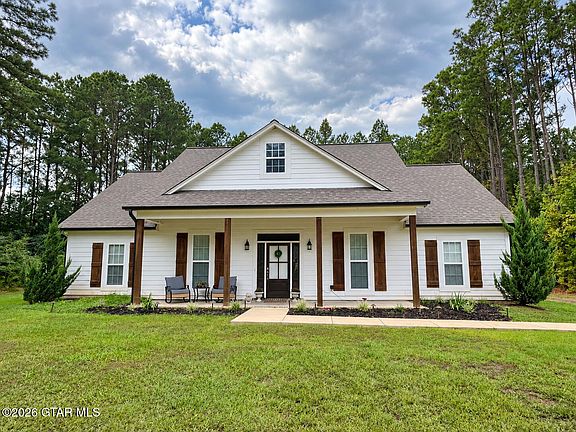 2nd image of 210 Grace Ln