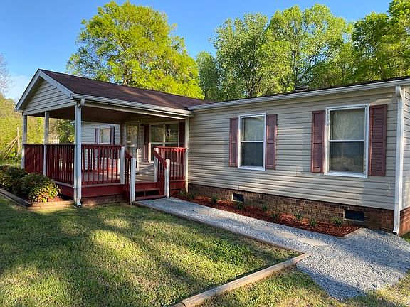 2nd image of 5521 Skycrest Dr