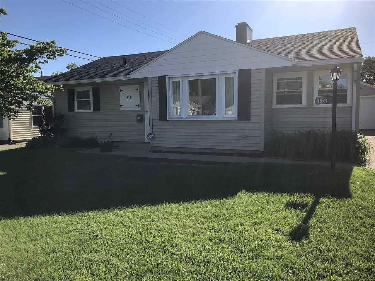 3521 S Saint Joseph St photo 1