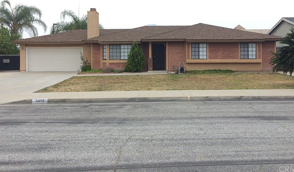 1st image of 19015 Leslie Ln