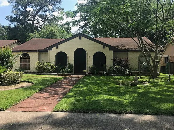 23122 Whispering Willow Dr, Spring, TX 77373