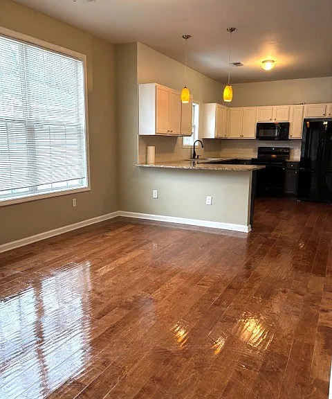 2468 Hogan Rd — Photo 3