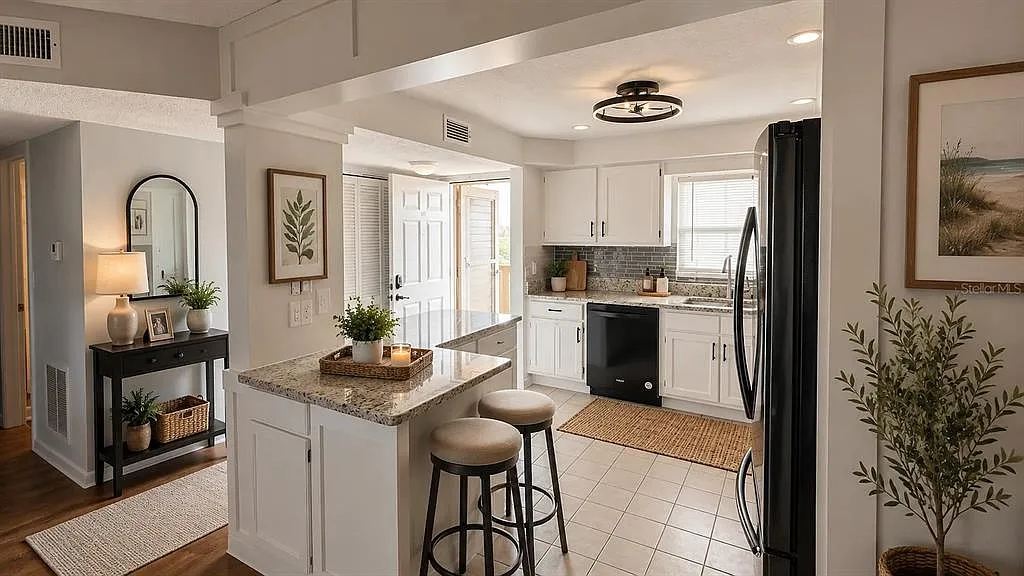 2 bed, 2.0 bath, 1040 sqft, $2,200 — Photo 3