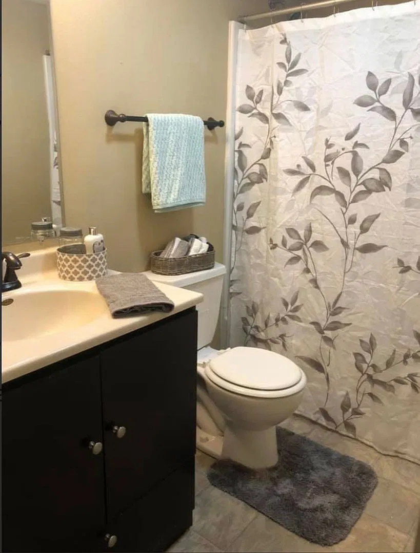 Oakland Apartments — Photo 4