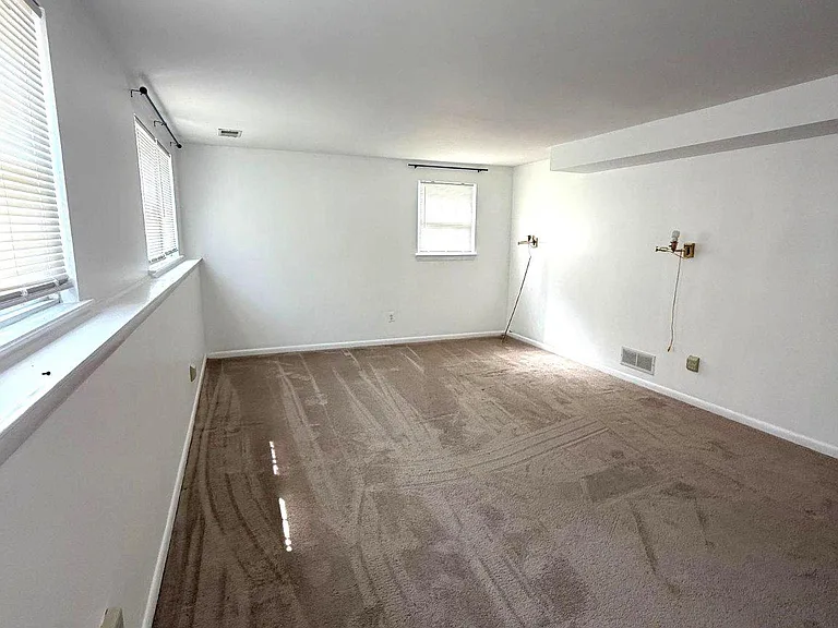 1234 Pleasant Valley Dr — Photo 19