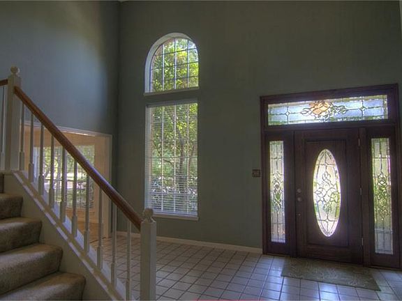 3rd image of 5918 Upper Lake Dr