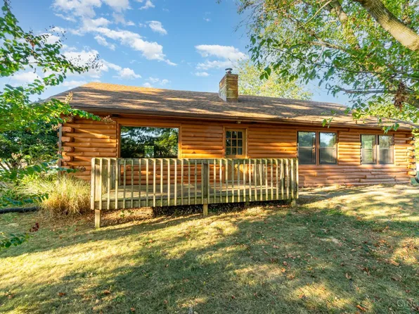 116 Quarter Horse Dr, Lake Waynoka, OH 45171