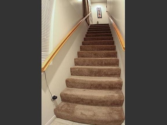 4th image of 3961 Kendall St