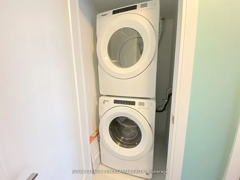 225 Village Green Sq #410 — Photo 9