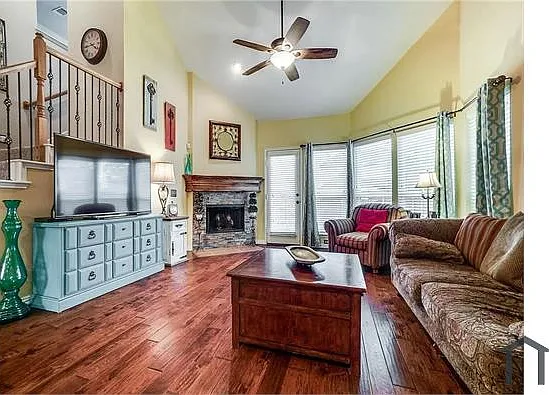 1605 Oak Brook Ln — Photo 21