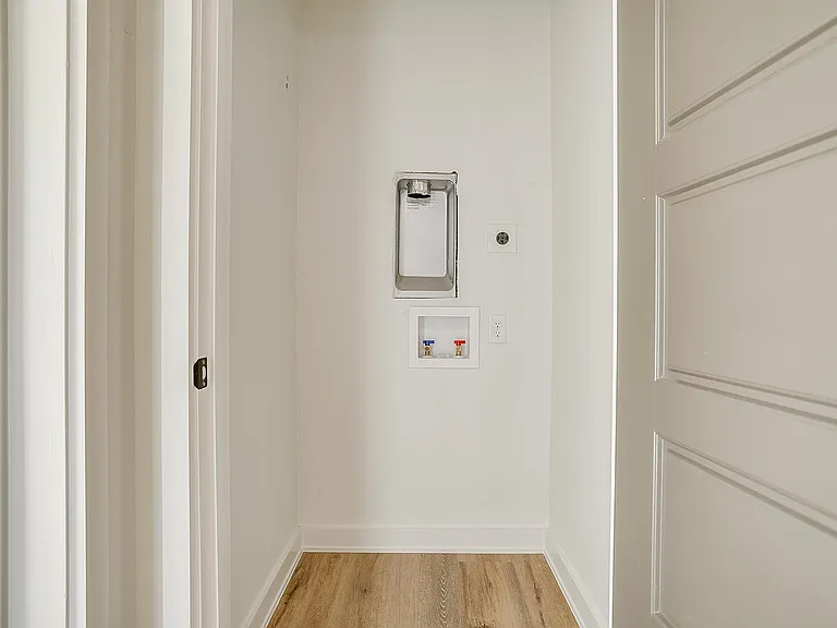 3223 S University Dr — Photo 29